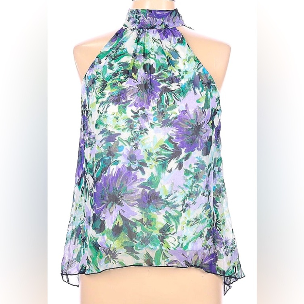 Mock neck sleeveless blouse - perfect condition NWOT